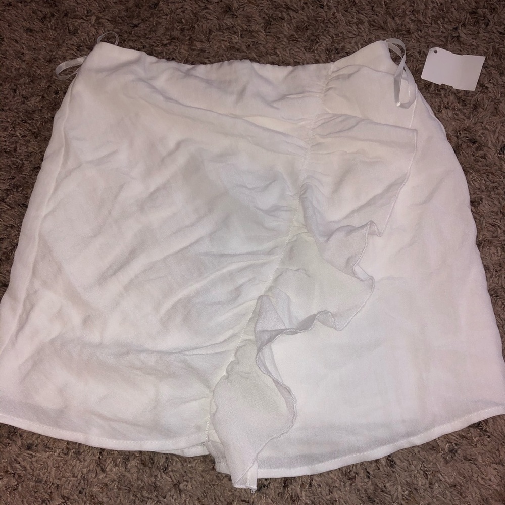 impeccable pig NWT white skirt size small